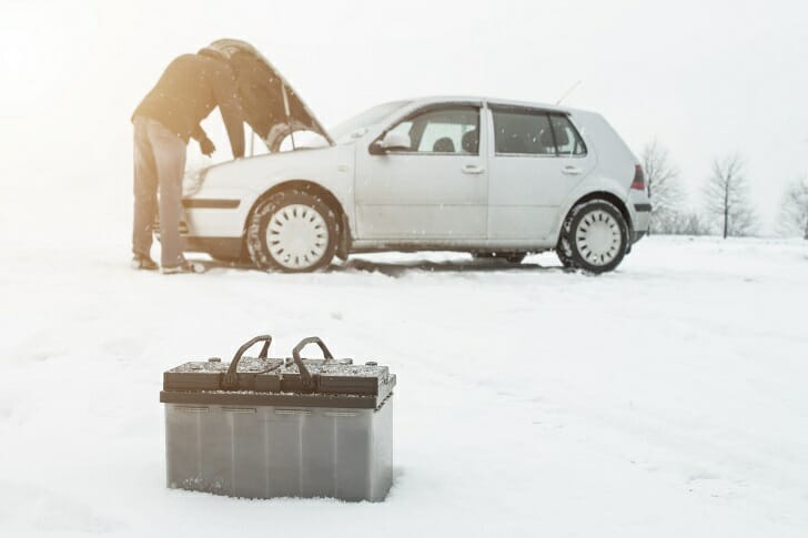 Here’s how you can avoid A Car’s Battery Problems in Upcoming Winter (Service My Car)