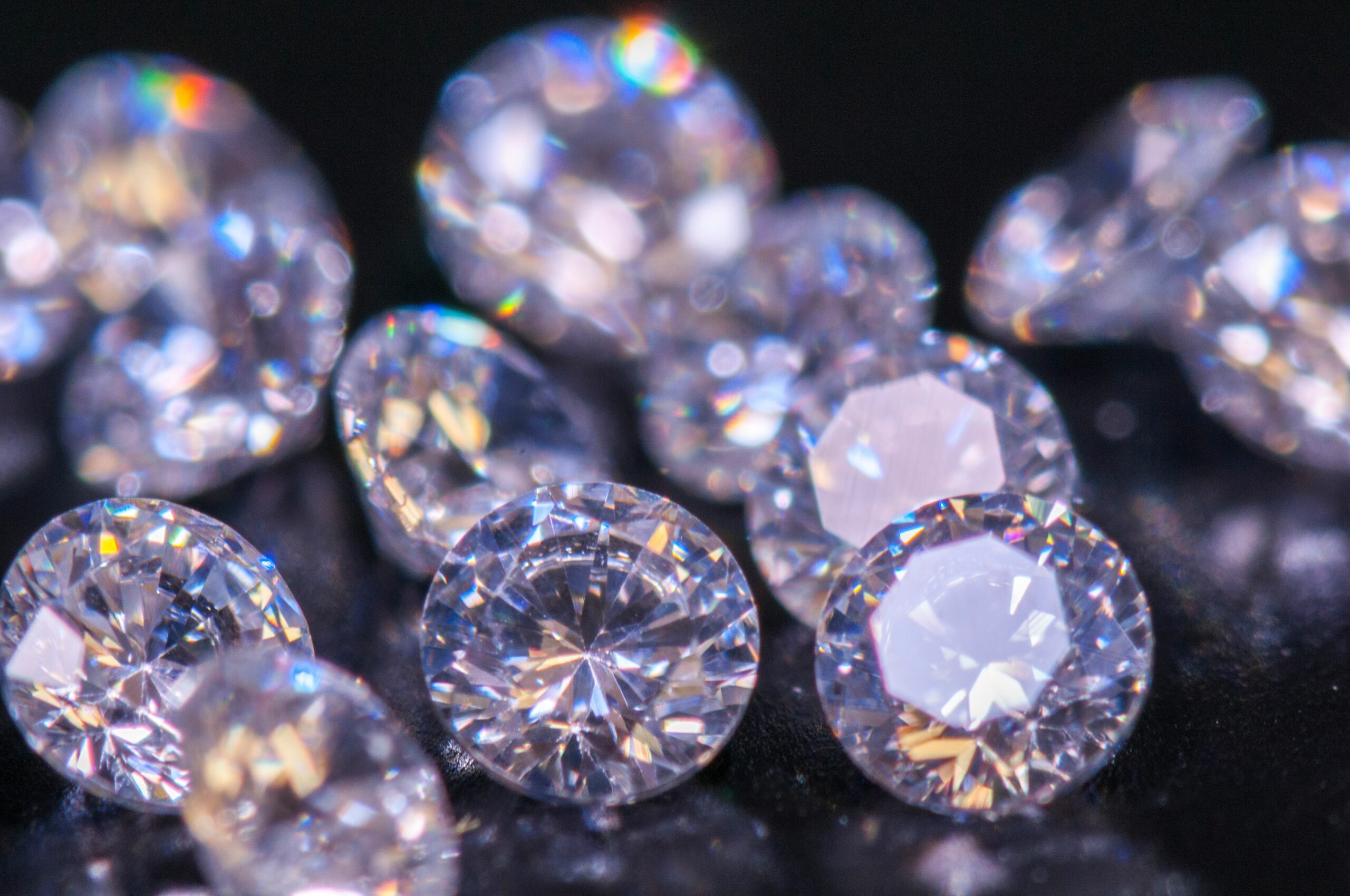 Shining Bright: Unveiling the Beauty of Lab Grown Diamonds