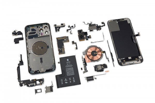 iPhone Parts Wholesale in UK