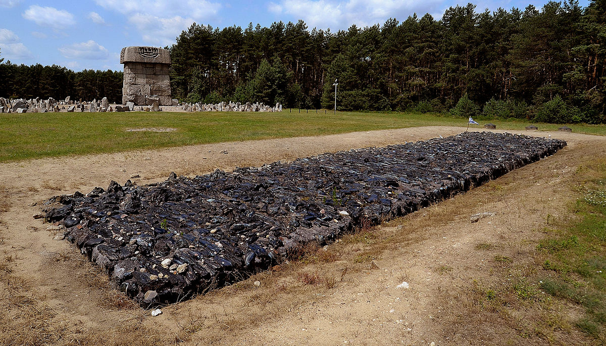 Traitors in Treblinka